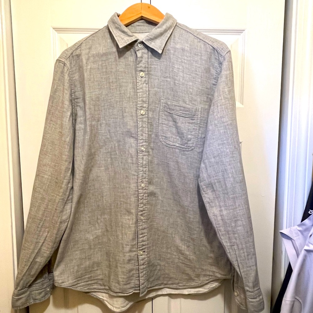 Gap Button Down Shirt
